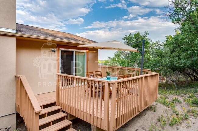Building Photo - 355 Waco Ct