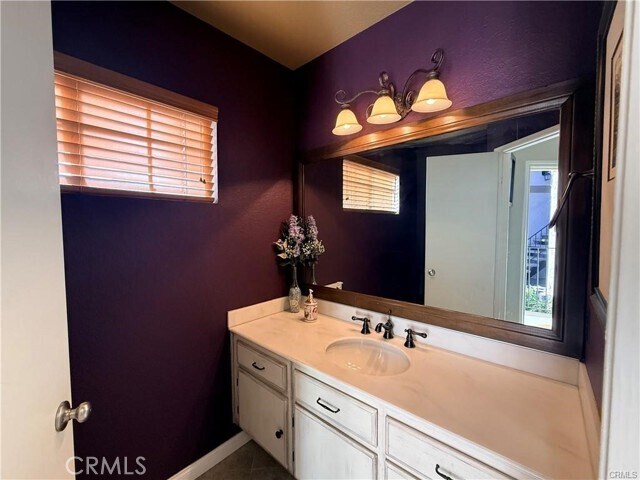 Building Photo - 24337 Val Verde Ct