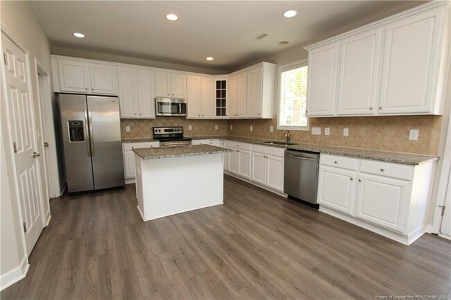 Building Photo - 5233 Stone Station Dr