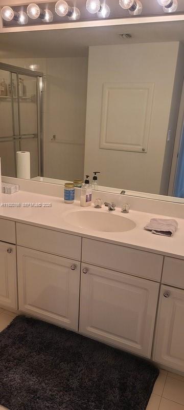 Building Photo - 3600 Yacht Club Dr