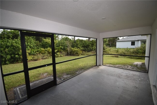 Building Photo - 152 Red Cedar Park