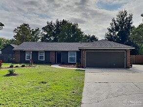 Building Photo - 1729 Farm Way