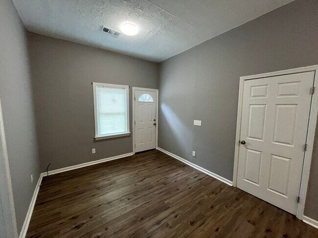Building Photo - Twelfth Avenue 3405 HOUSE