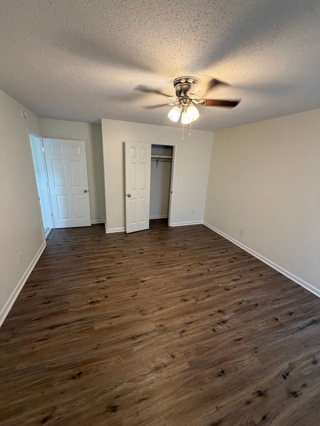 Building Photo - 106 Corley St