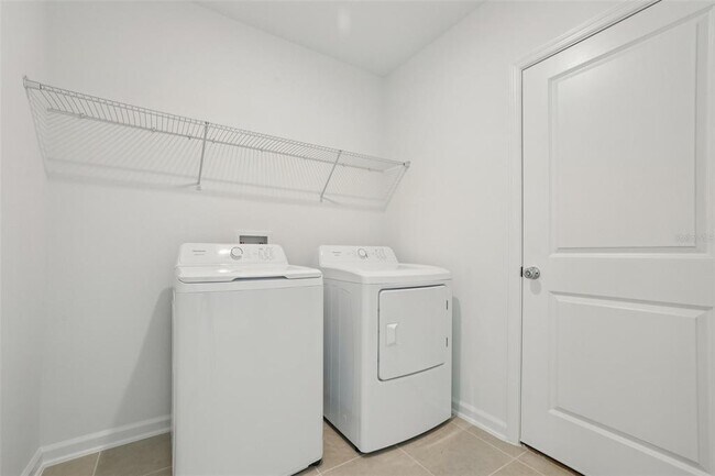 Building Photo - 1413 Loxley Trl