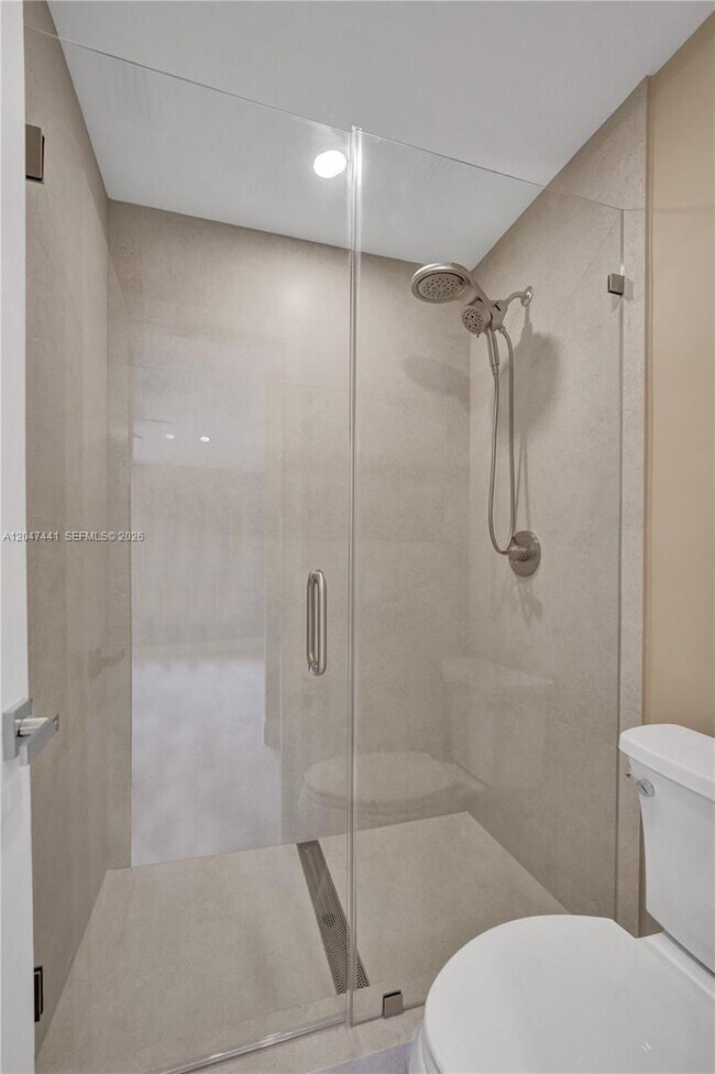 Building Photo - 1361 Springside Dr