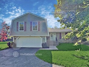 Building Photo - 2 Strathmore Ct