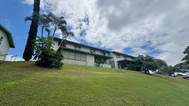 Building Photo - 98-801 B Noelani St