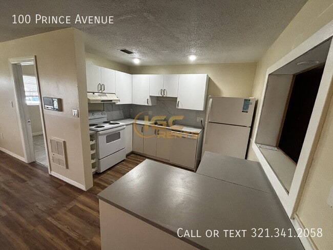 Building Photo - 100 Prince Ave