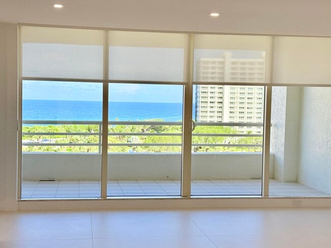Building Photo - 4201 N Ocean Blvd