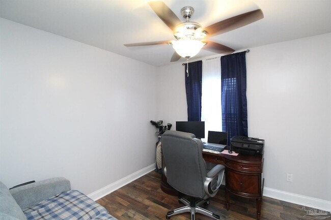 Building Photo - 3430 W Brainerd St