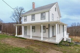 Building Photo - 356 Oscawana Lake Rd