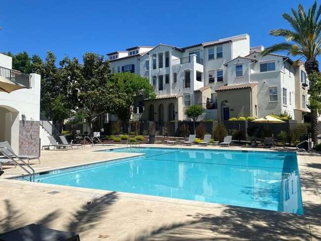 Building Photo - Dublin Ranch Village 2 bd / 2.5 bath