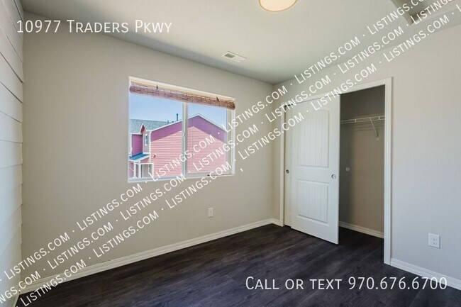 Building Photo - 10977 Traders Pkwy