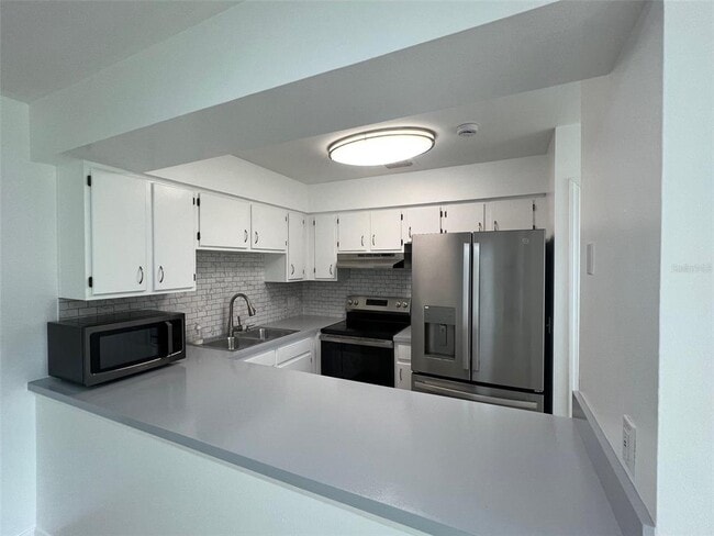 Building Photo - 613 Casa Pk B Ct
