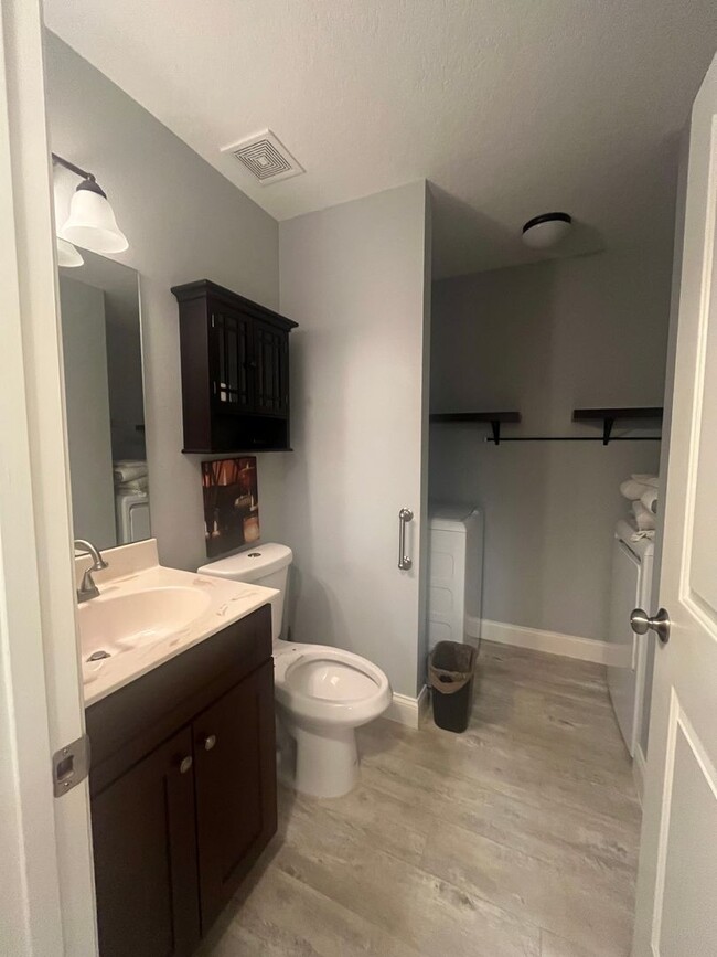 Building Photo - Fully Furnished Flagler Beach Rental – Utilities Included