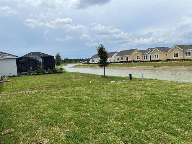 Building Photo - 11370 Burgundy Dr