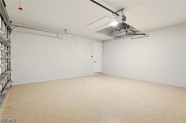 Building Photo - 2630 NW 23rd Ave