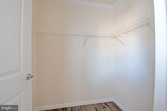 Building Photo - 119 Sherwood Forest Way