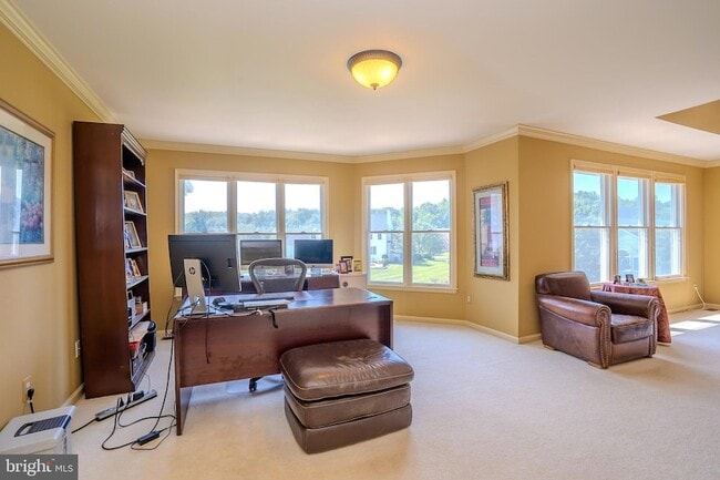 Building Photo - 19 Meadowlark Dr