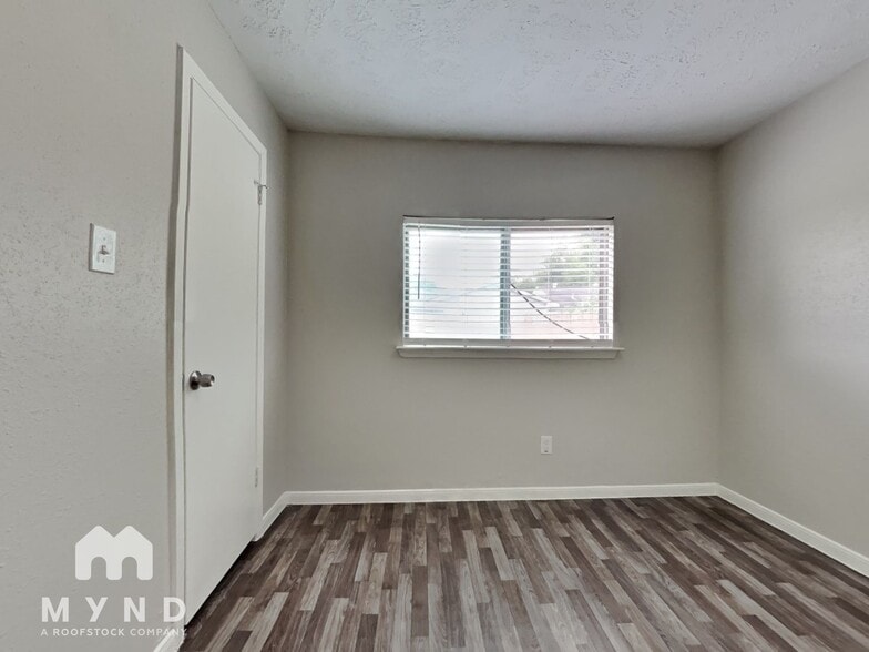 Building Photo - 3603 Tamfield Dr