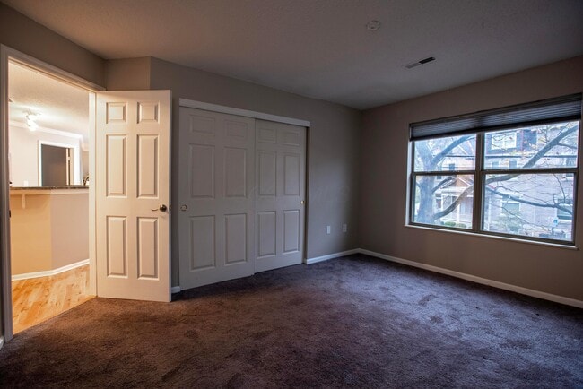 Building Photo - 39 Buttles Ave
