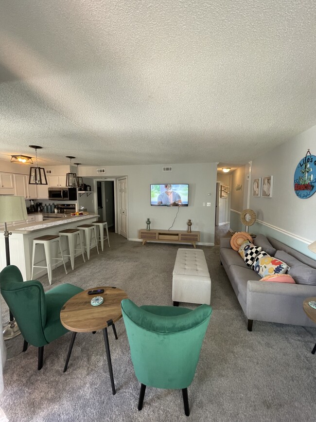 Building Photo - 1101 Possum Trot Rd