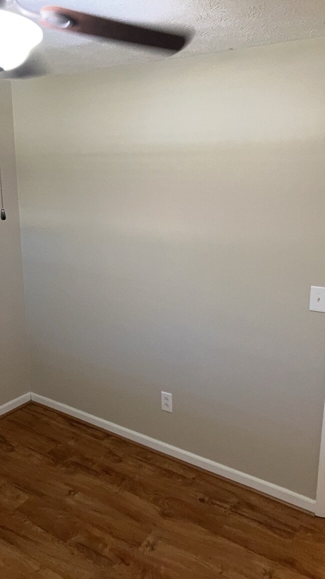 Building Photo - 6045 Ansbury Dr