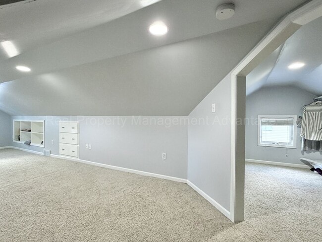 Building Photo - Updated Bungalow with Florida Room Near Downtown Ferndale