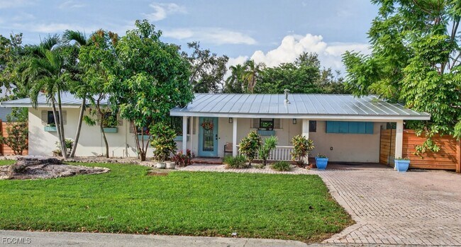 Primary Photo - 1247 Carlene Ave