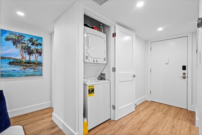 Building Photo - 1111 S Ocean Blvd