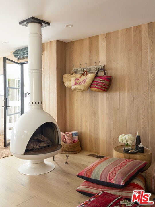 Building Photo - 29500 Heathercliff Rd