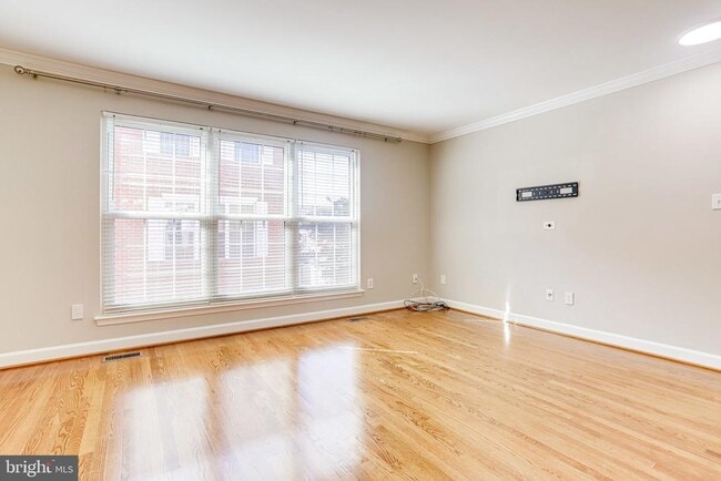 Building Photo - 1706 S Edgewood St
