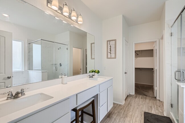 Building Photo - 2110 Goji Ln