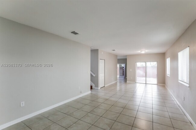 Building Photo - 3432 NE 3rd Dr