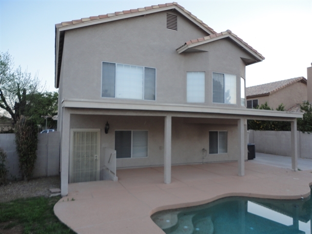 Building Photo - 1212 W Glenmere Dr
