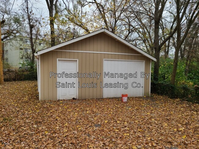 Building Photo - 4308 St Leo Ln