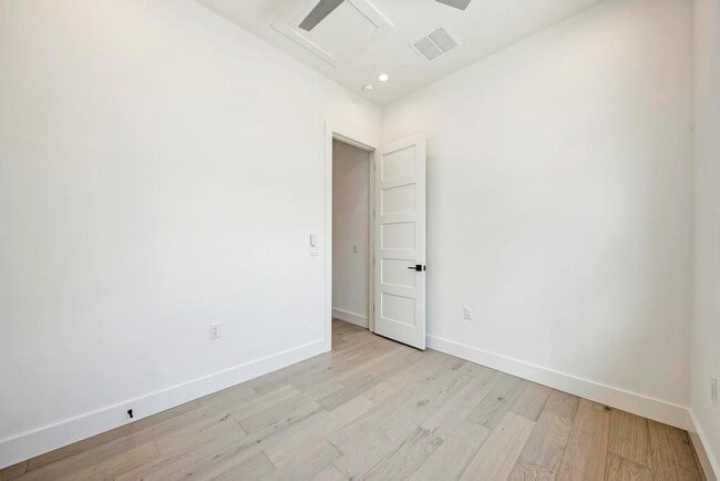 Building Photo - 200 Tillery Sq