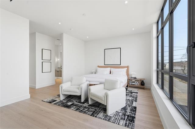 Building Photo - 6801 Tyree St