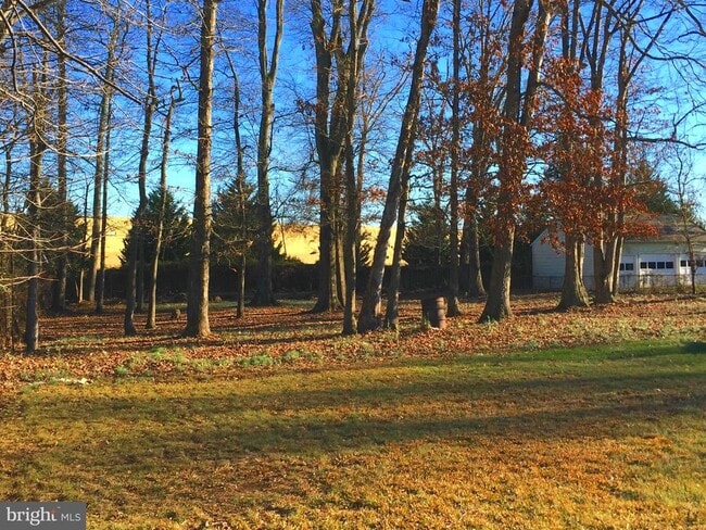 Building Photo - 3456 Fall Hill Ave