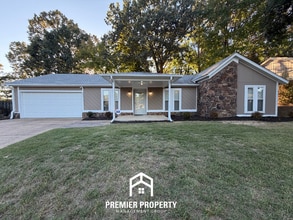Building Photo - 3955 Castile St