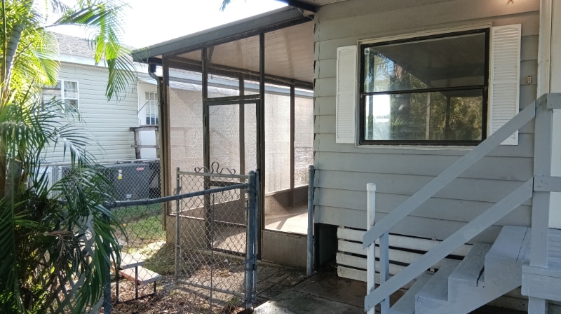Building Photo - 1809 Cedar St