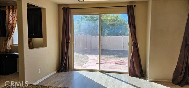 Building Photo - 5677 Brianhead Dr