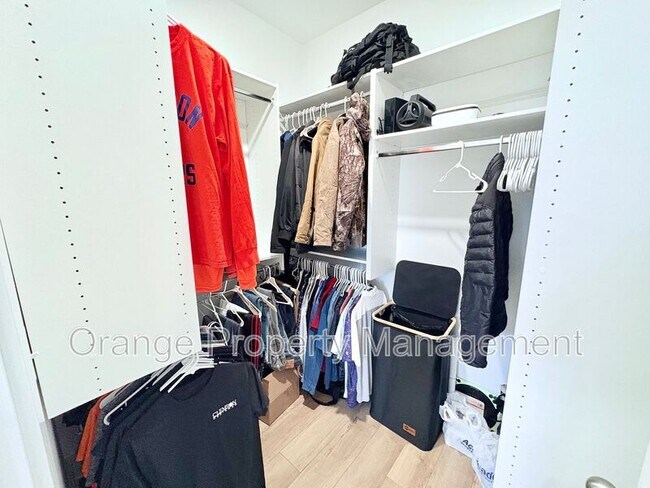 Building Photo - 315 Grange Vly Ln