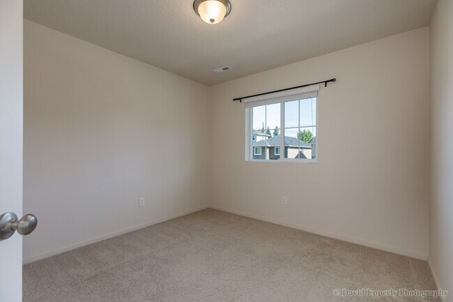 Building Photo - 33312 SW Havlik Dr