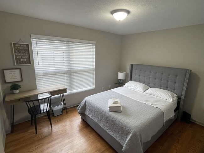 Building Photo - 94 Mcmillen