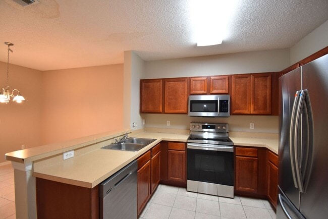 Building Photo - 6330 Osprey Lake Cir