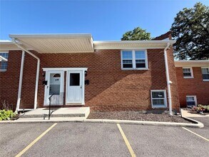 Building Photo - 24 Alpine Dr