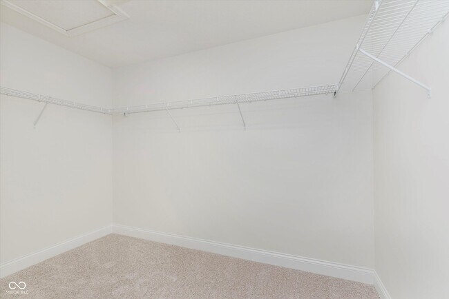Building Photo - 10264 Normandy Way