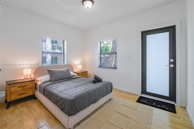 Building Photo - 655 NE 62nd St